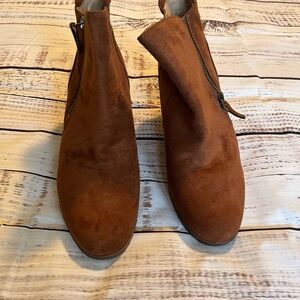 SOUL Naturalizer Brown Suede Ankle Booties with Side-Zip, 2.5 inch wedge heel.